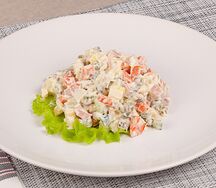 Салат Оливье с курицей 