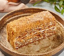 Торт Карамельный медовик