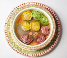 Бульон куриный с пельмешками