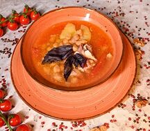 Пити с бараниной и нутом