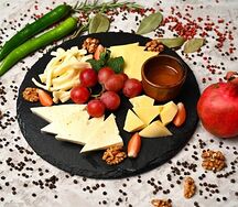 Ассорти армянских сыров