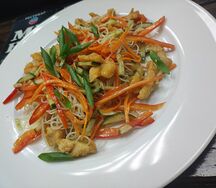 Салат Азиатский с курицей