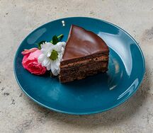 Австрийский шоколадный торт Захер