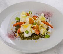 Салат с тигровыми креветками