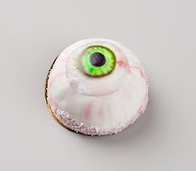 Пирожное с вишнёвой чиа Слежу за вами