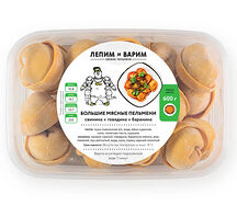 Большие мясные пельмени