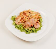 Капуста, жаренная с сосисками 