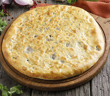 Кубдари с картофелем и бараниной