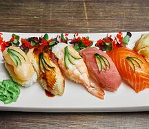 Суши с угрем