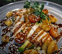 Салат с угрём