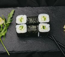 Маки с огурцом