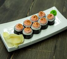 Запеченный ролл с курицей