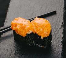 Запеченный гункан с креветкой