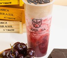 Вишня в шоколаде