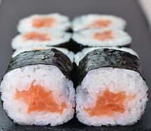 Сяке маки