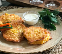Драники картофельные со сметаной
