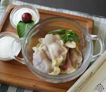 Вареники с вишней