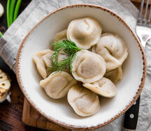 Пельмени с мясом и маслом