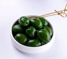 Оливки зелёные