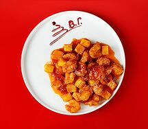 Курица в кисло-сладком соусе с ананасом