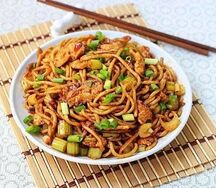 51 Ручная лапша с курицей