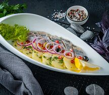 67. Сельдь с картофелем