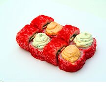 Ролл запеченный с лососем