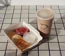 Кофе и сырники