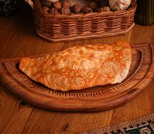 Чебурек с телятиной и свининой