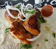 Шашлык в лаваше (куриный)