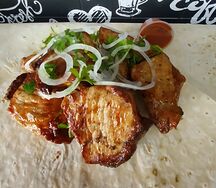 Шашлык в лаваше (свинина)