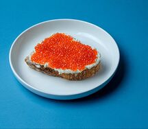 Бутерброд с икрой