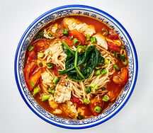 Рамен Ланьчжоу с помидором и яйцом