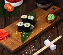 Ролл с огурцом