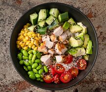 Поке с курицей гриль