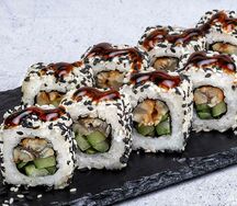 Калифорния унаги в кунжуте