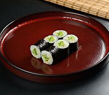 Ролл с огурцом