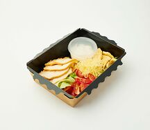 Салат Цезарь с курицей