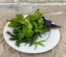 Букет из свежей зелени