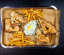 Скепасти с цыплёнком и сыром
