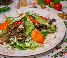 Салат Риони 