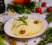 Сыр сулугуни копчёный