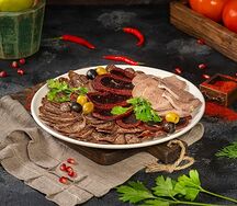 Ассорти мясное