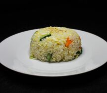Рис, жаренный с яйцом