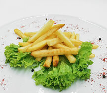 Картофель фри с соусом барбекю