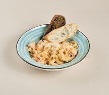 Паста с креветками и цукини 