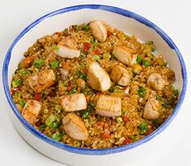 Чесночный рис с курицей