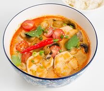 Том ям с курицей (острый)