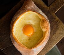 Хачапури по-аджарски
