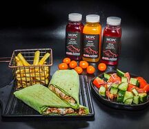 Шаурма-комбо с курицей и картофелем фри